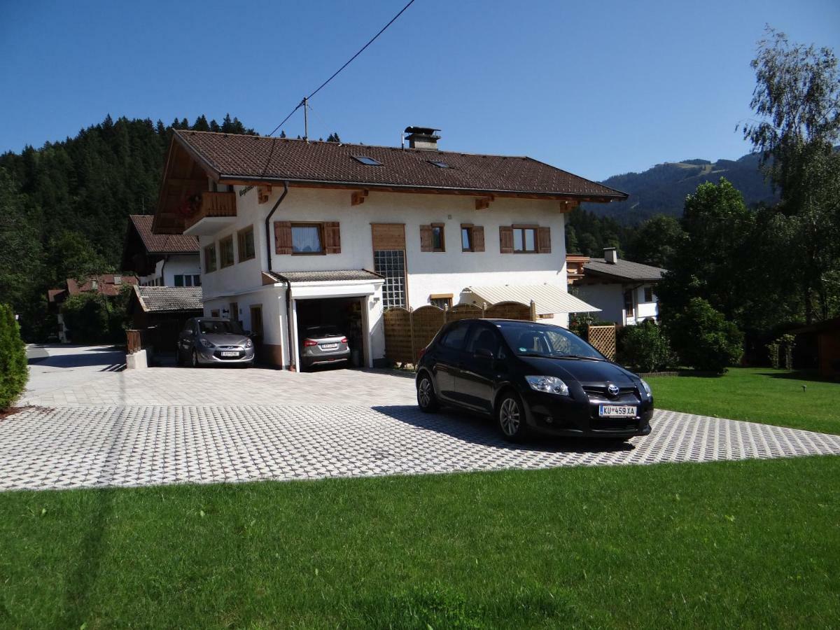 Bergfrieden Apartman Scheffau am Wilden Kaiser Kültér fotó